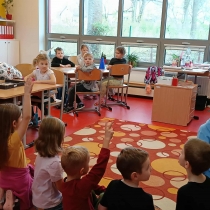 18e1ed2d-3b13-4104-abde-2ab3d558420a