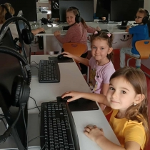 711ecfa0-3c68-4b61-837c-9ba6cc726f6c