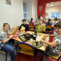 24dfce40-c5fd-434f-b075-12c1843f55b5