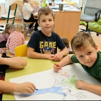 4d9c557a-ac1d-43a9-ad3a-3dad0ab3e294