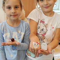 90ce9784-da68-48b9-8e49-efc125b694c5